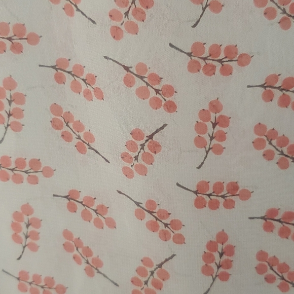 Sheer Floral Top - Picture 2 of 4